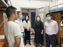 党委书记熊杰走访宿舍看望bv伟德国际19462022级新生